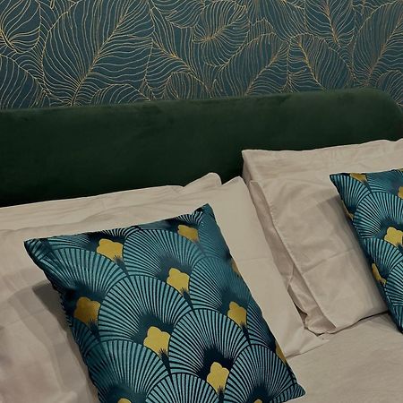 Nm Luxury Apartment Милано Екстериор снимка